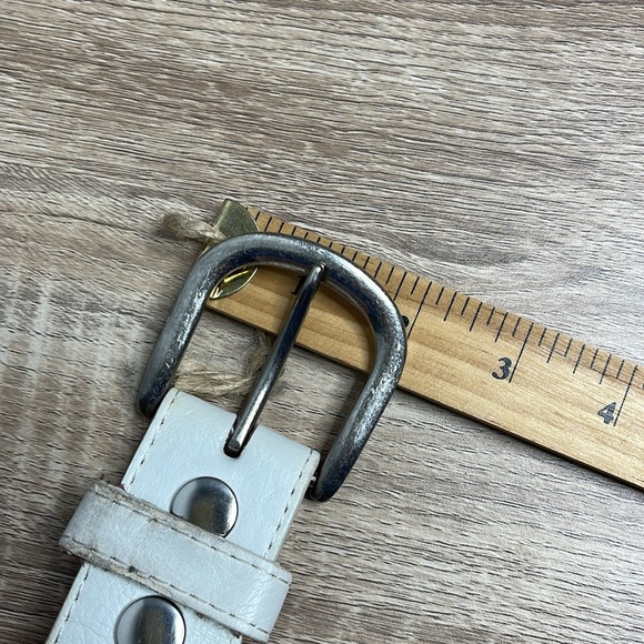 Italian Style Collection White Leather Belt Silver Toned Buckle 40 As Is - Picture 9 of 11